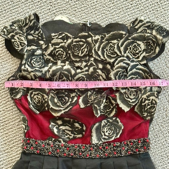 Peggy Jennings COUTURE Black & Red Velvet Roses Emb Dress - Picture 11 of 12